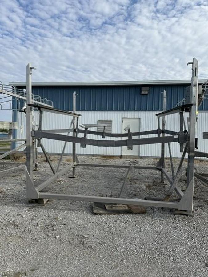 Used Used LSP 4000# Boat Lift
