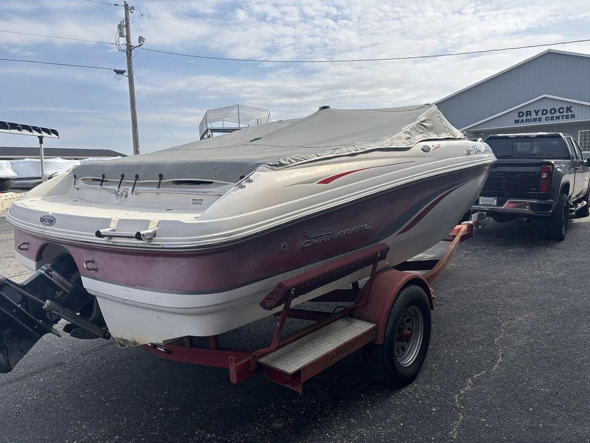 Used 2001 Chaparral 196 SSI