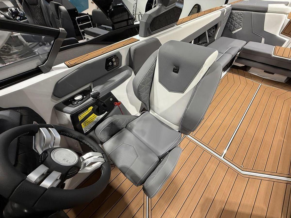 2025 Nautique Super Air Nautique GS24