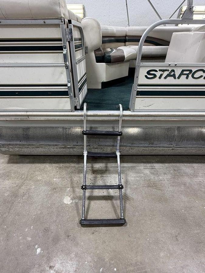 Used 1999 Starcraft Stardeck 240 Elite