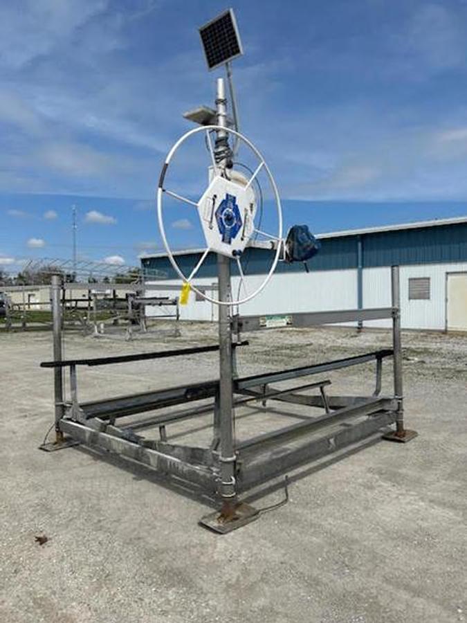 Used 1903 ShoreStation 4000# Boat 108 Wide: No canopy with wheel drive 12V Solar
