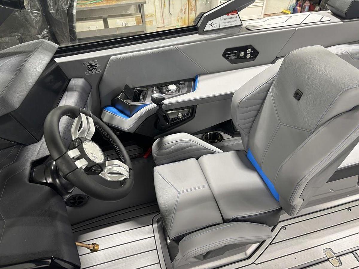 2026 Nautique Super Air Nautique G23