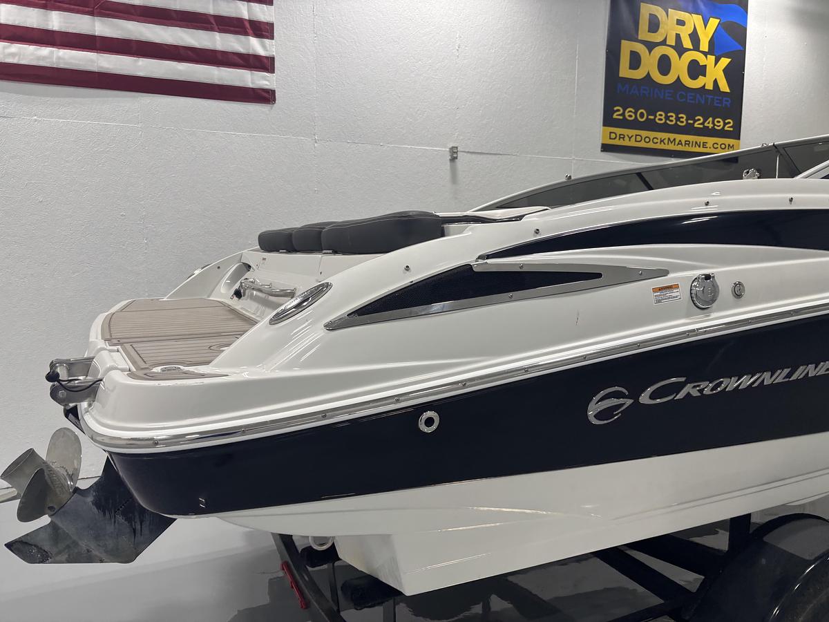 Used 2021 Crownline 210SS
