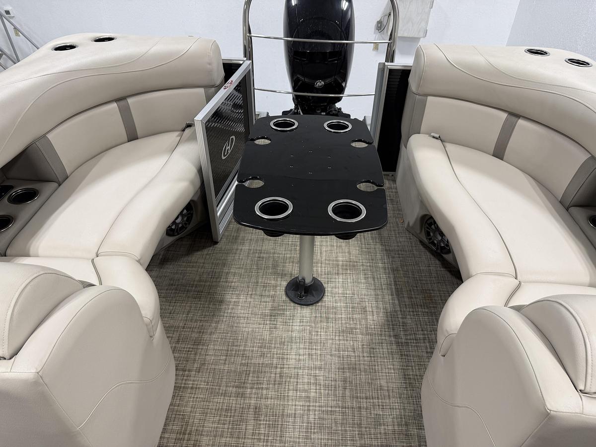 Used 2020 Harris Cruiser 230 CWDH