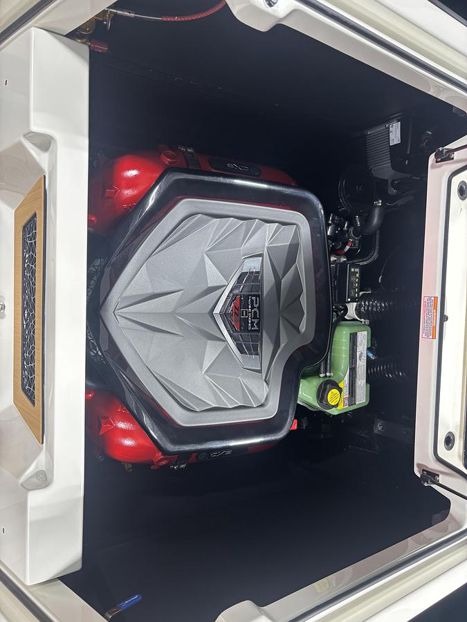 2027 Nautique G23