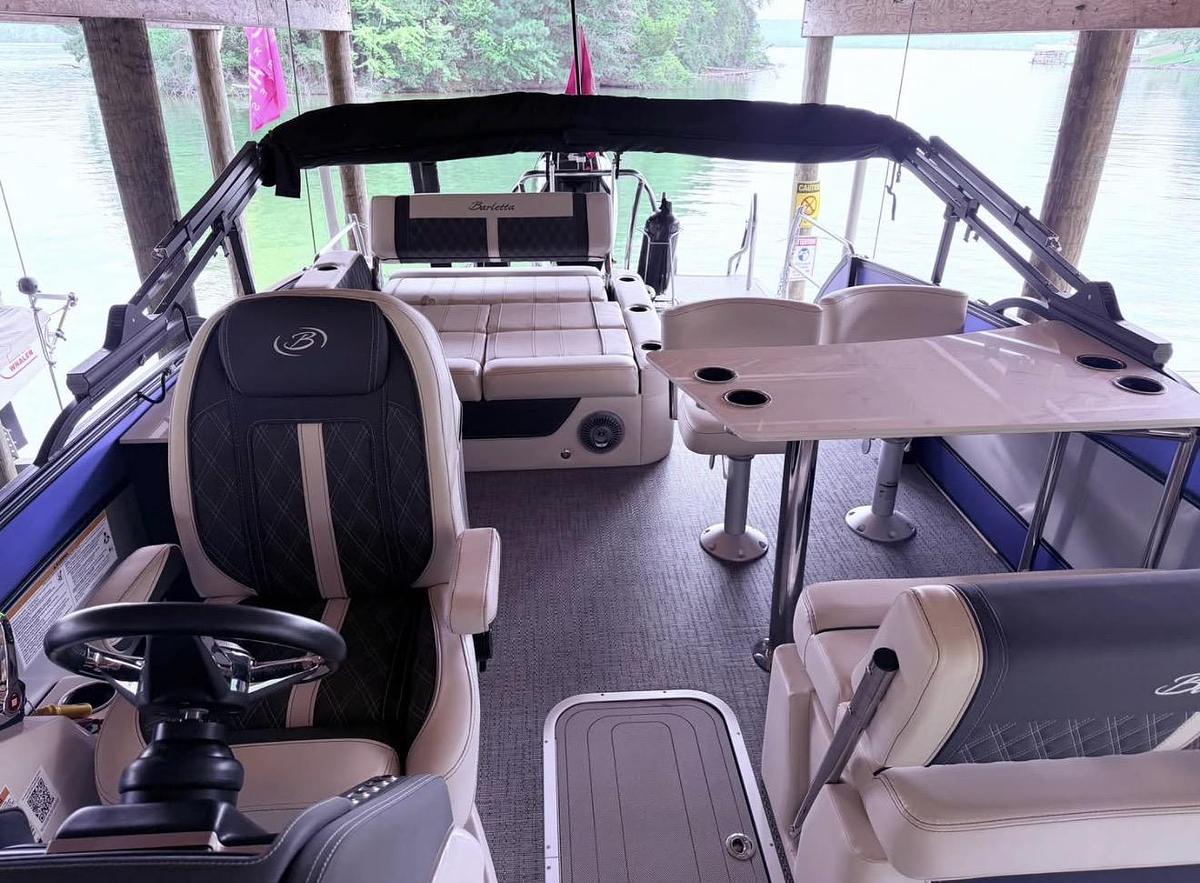 2025 Barletta Boats Lusso 25UE