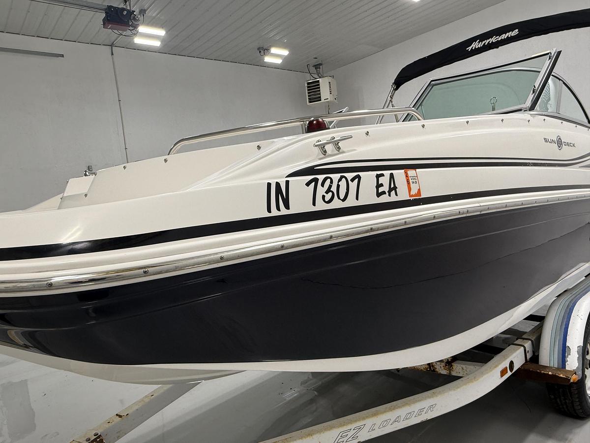 Used 2015 Hurricane 187 SunDeck