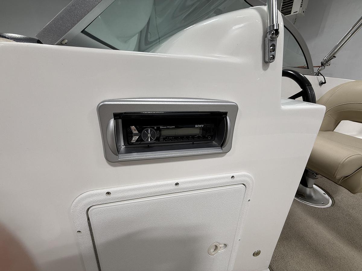 Used 2015 Hurricane 187 SunDeck