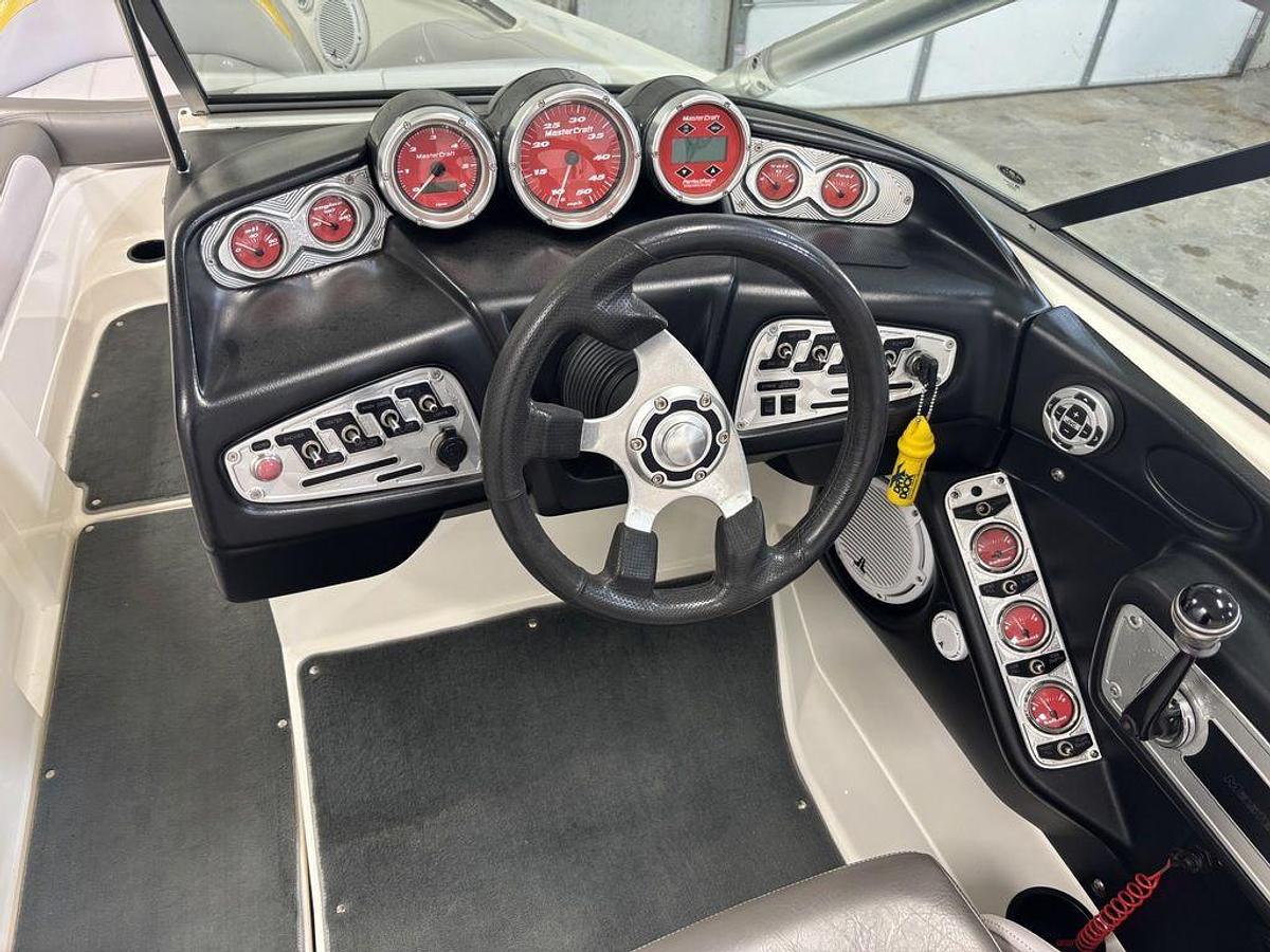 Used 2006 MasterCraft X-15
