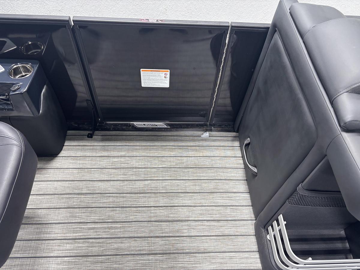 Used 2025 Harris Grand Mariner 250 SLDH