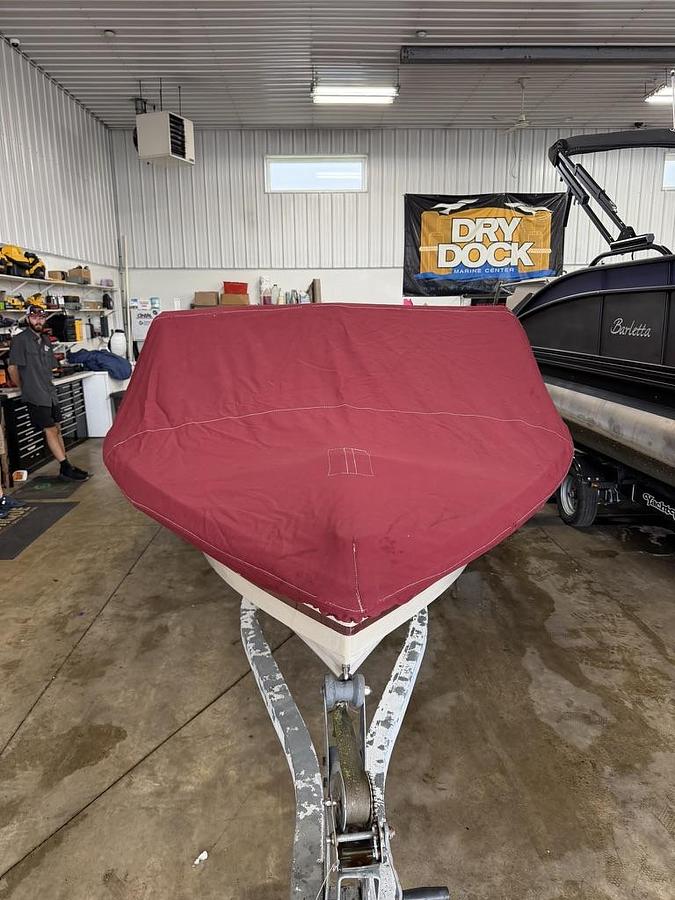 Used 1997 Correct Craft Ski Nautique 2001