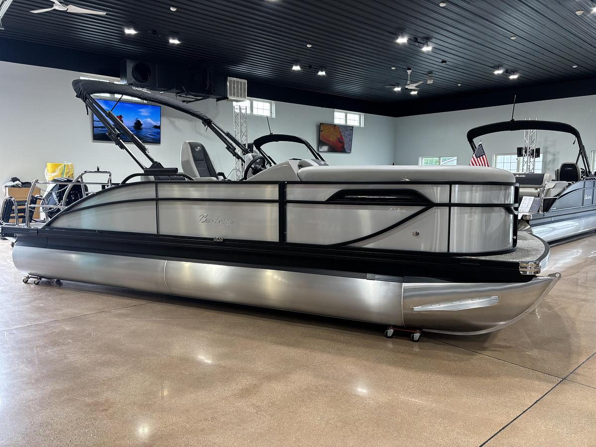 2027 Barletta Boats Cabrio C22UC