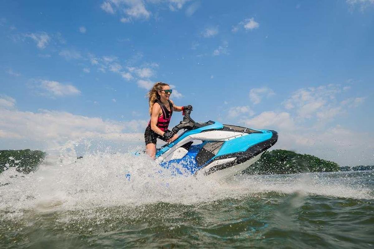 2026 Yamaha WaveRunners JetBlaster DLX 2-Up