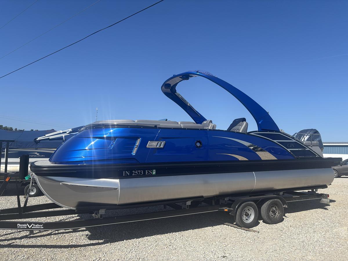 Used 2025 Bennington 23 QXSBA