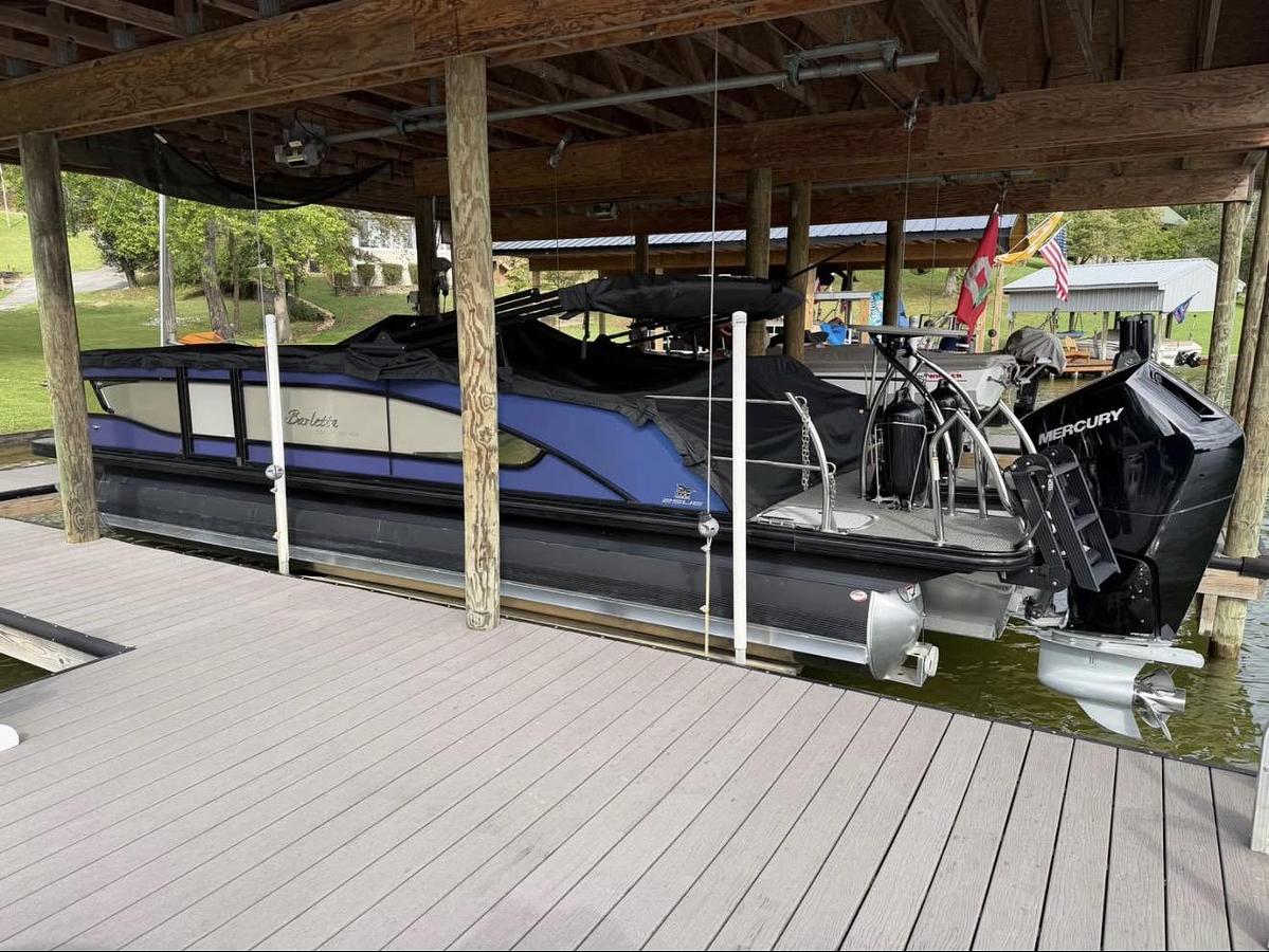 2025 Barletta Boats Lusso 25UE