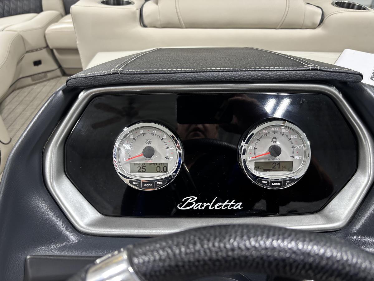 Used 2019 Barletta Boats L23UC
