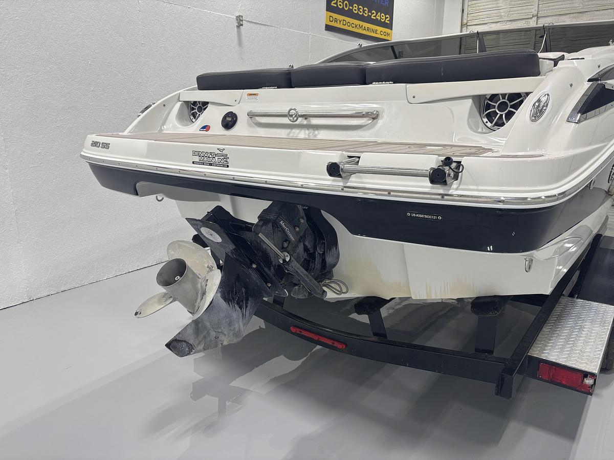 Used 2021 Crownline 210SS