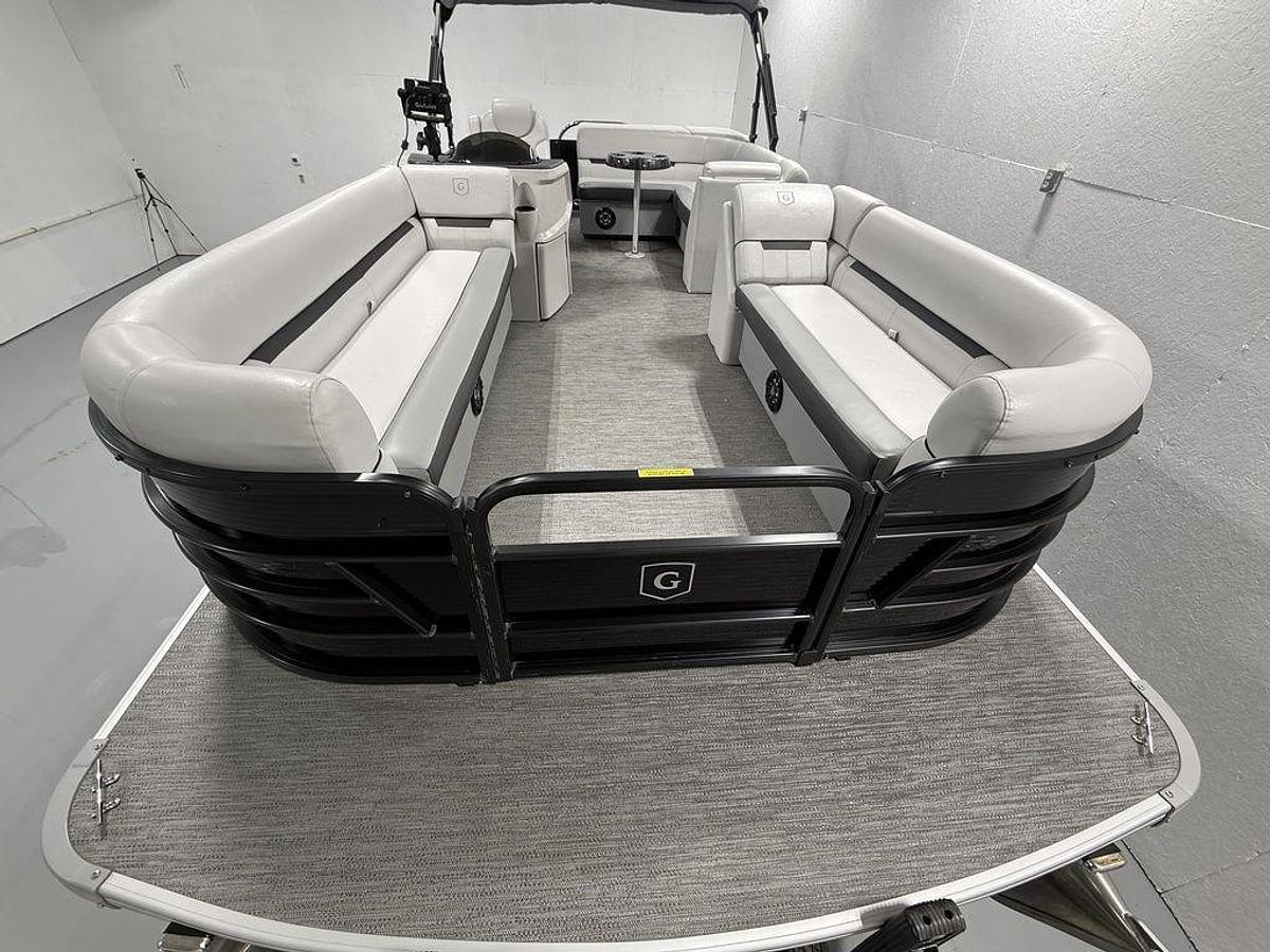 Used 2022 Godfrey Pontoons Sweetwater 2286 C