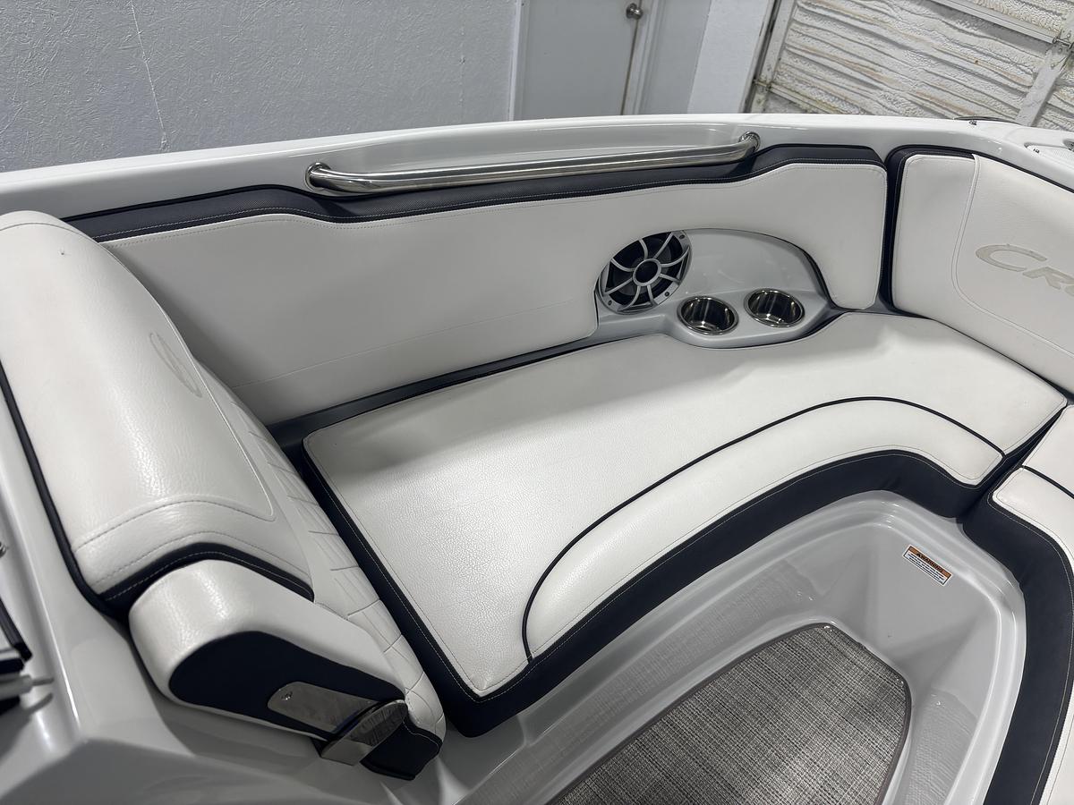 Used 2021 Crownline 210SS