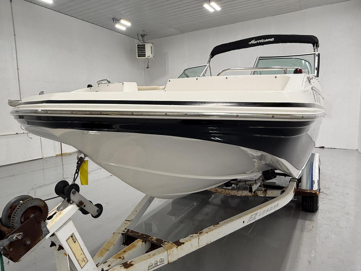 Used 2015 Hurricane 187 SunDeck