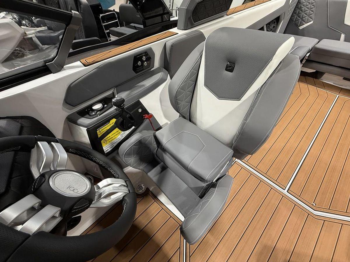 2025 Nautique Super Air Nautique GS24
