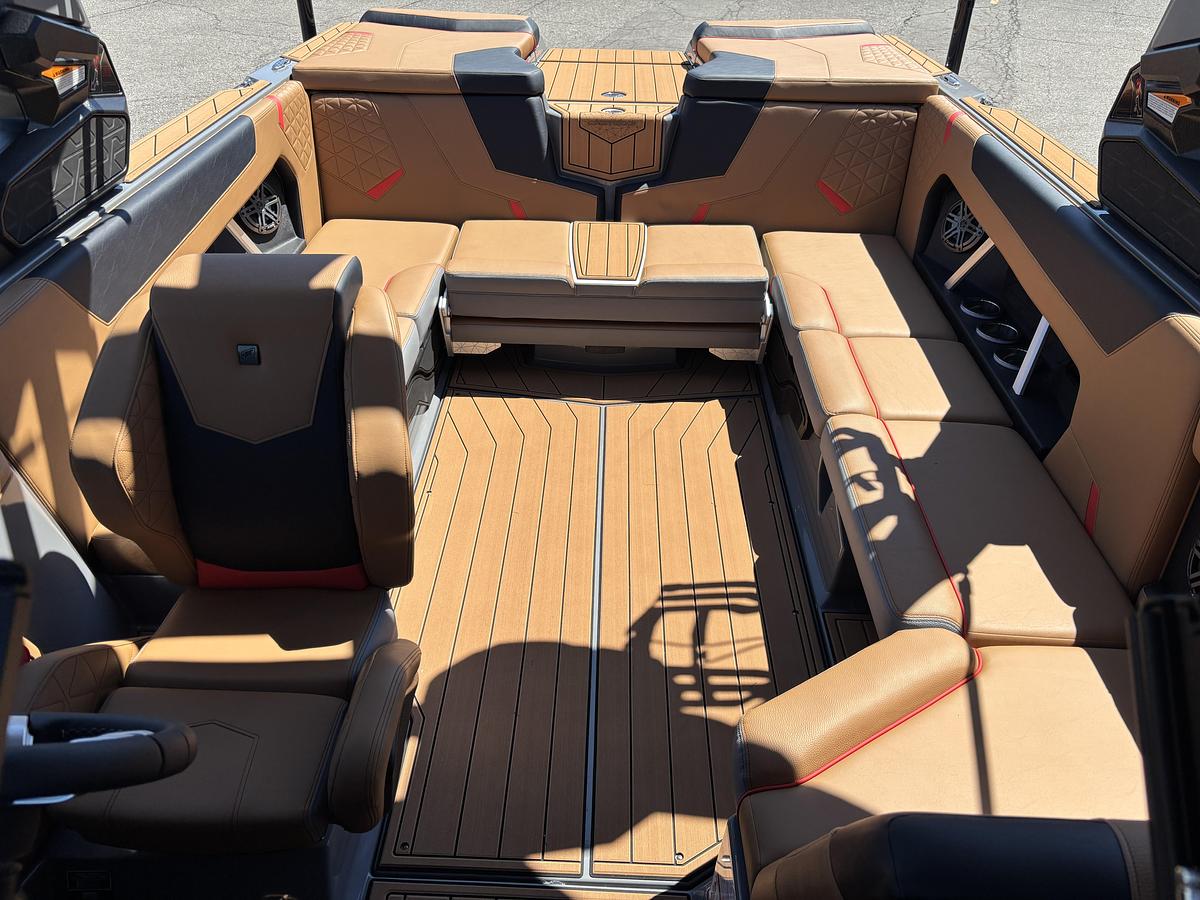2026 Nautique GS22