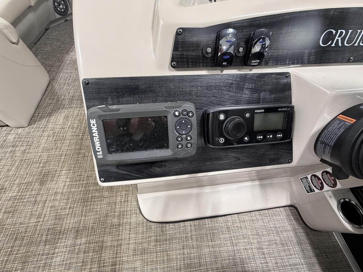 Used 2020 Harris Cruiser 230 CWDH