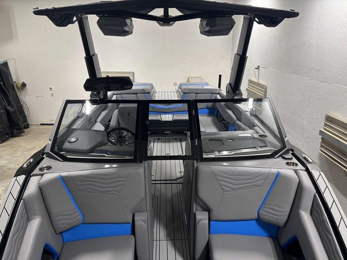 2026 Nautique Super Air Nautique G23