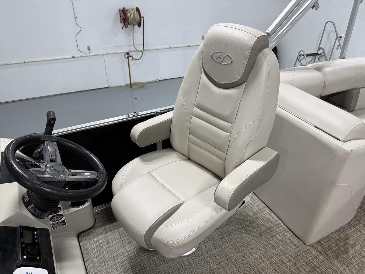 Used 2020 Harris Cruiser 230 CWDH