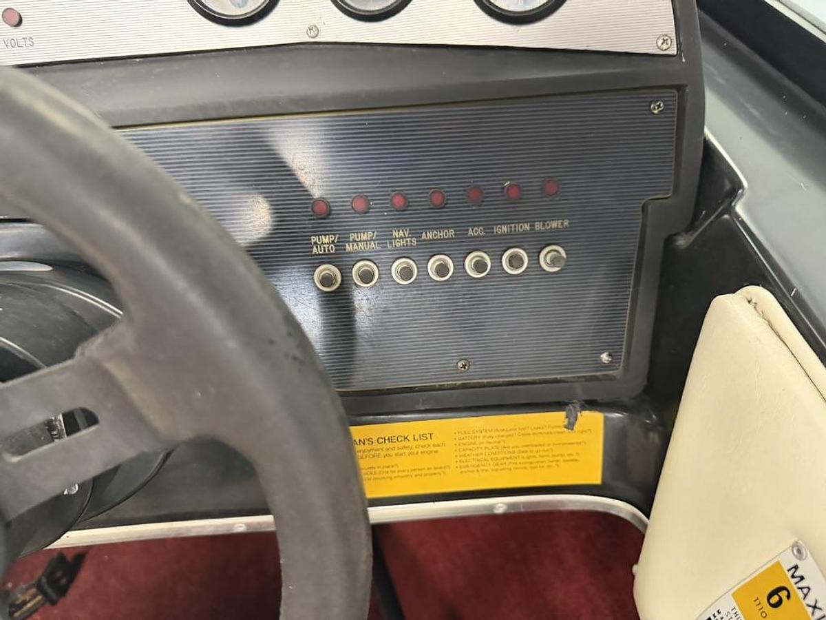 Used 1997 Correct Craft Ski Nautique 2001