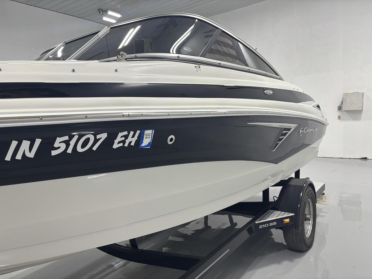 Used 2021 Crownline 210SS