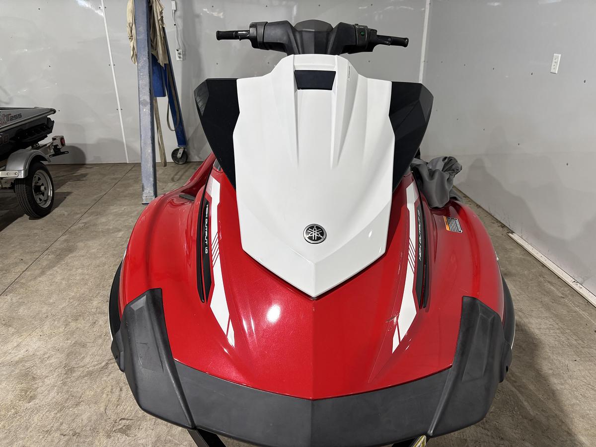 Used 2018 Yamaha Waverunner VX Cruiser