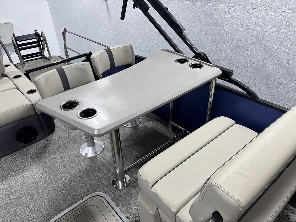 Used 2023 Barletta Cabrio 24UE