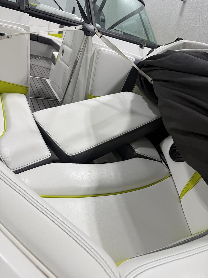 Used 2016 Nautique 210