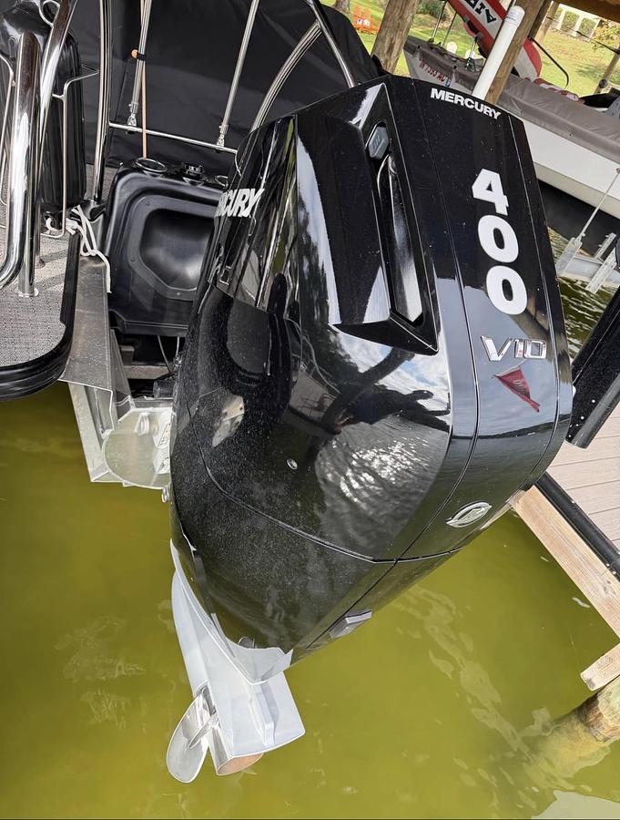 2025 Barletta Boats Lusso 25UE