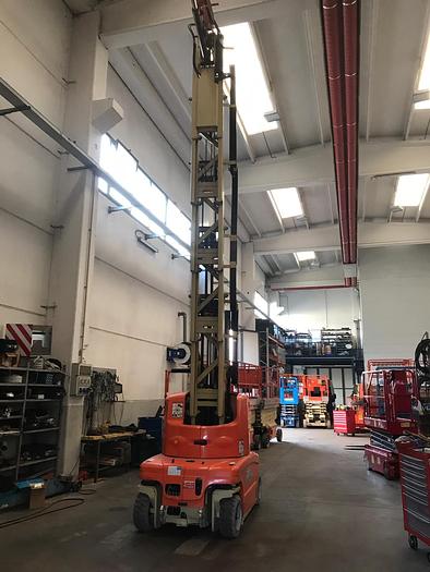 Usato 2011 JLG TOUCAN 12.10