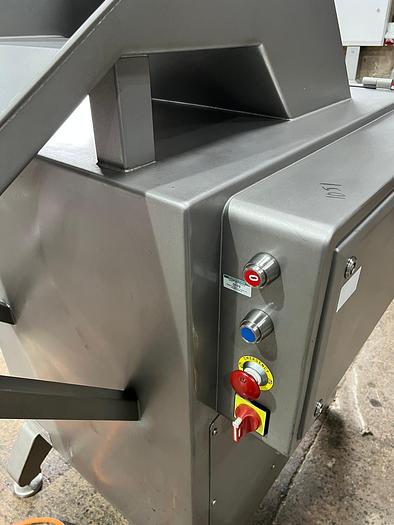 Used LAKADIS FROZEN BLOCK FLAKER