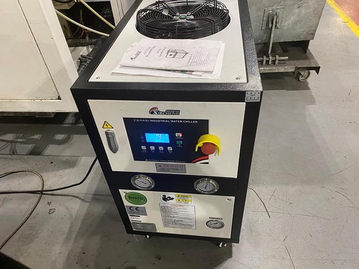 Used 2006 Huron K2X8 High Speed Vertical Machining Center