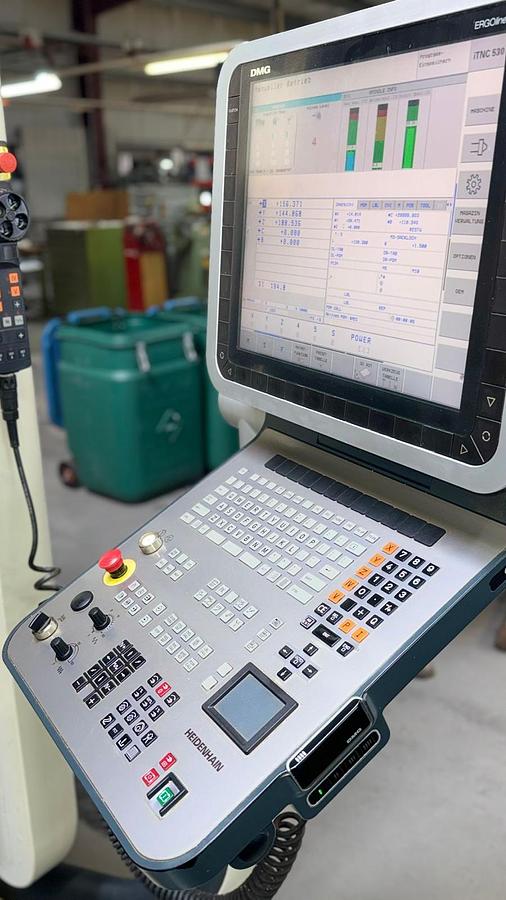 Usato 2009 DMG DMU 50