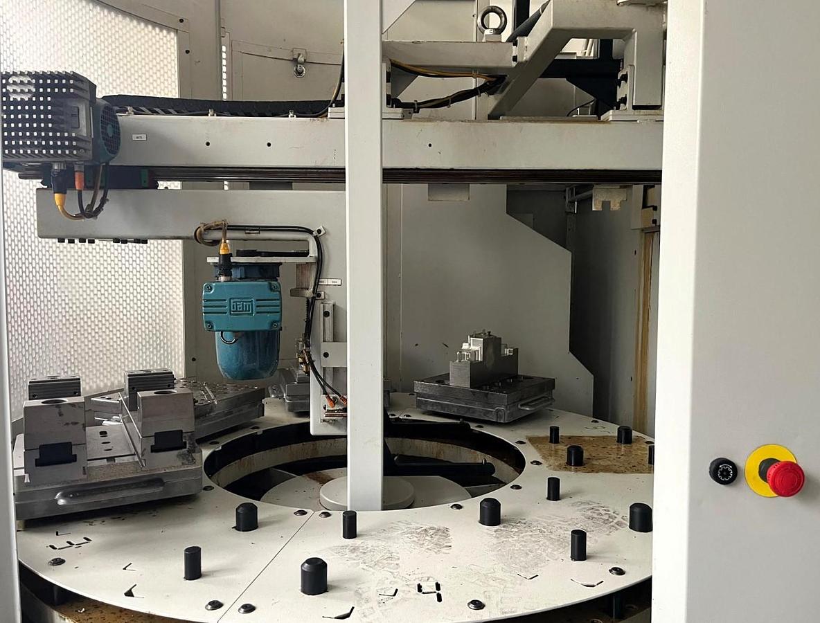 Usato 2006 MIKRON HSM 600 U