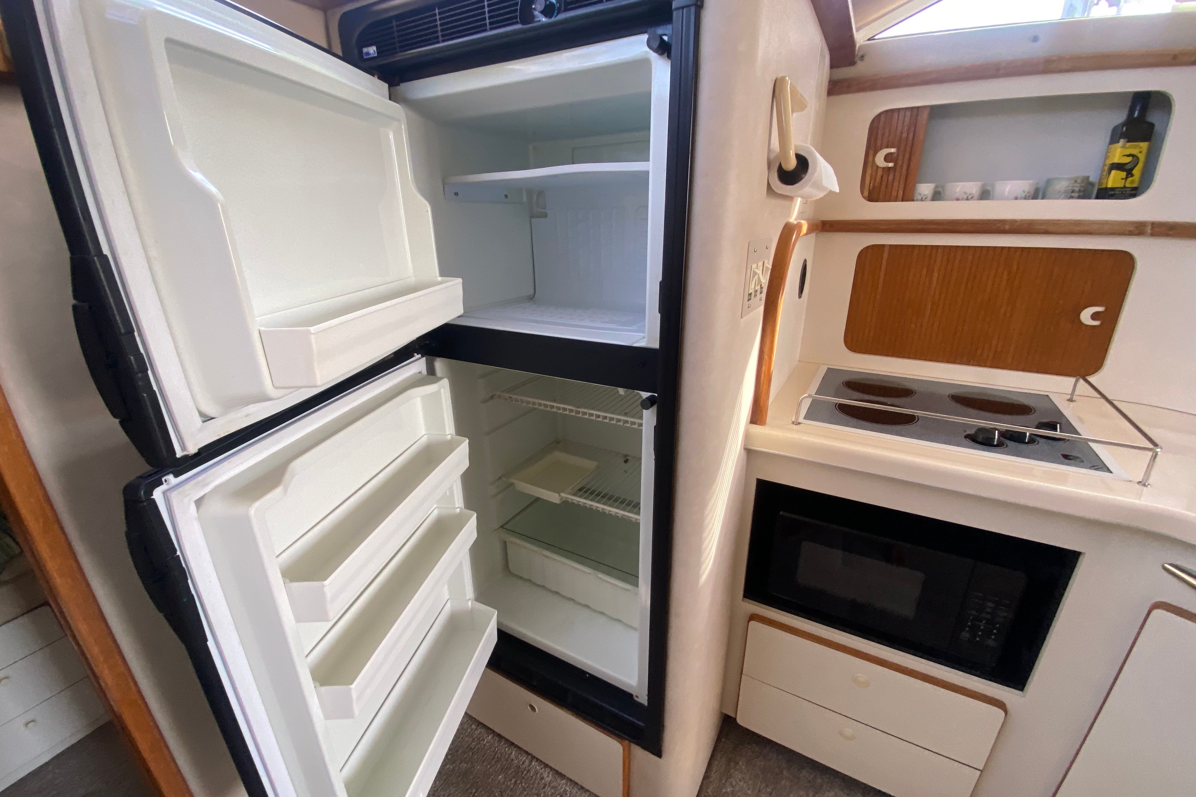 Used 1996 Sea Ray 440 Express Bridge