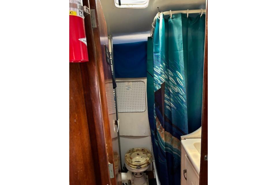 Used 1961 Hatteras 41 Convertible