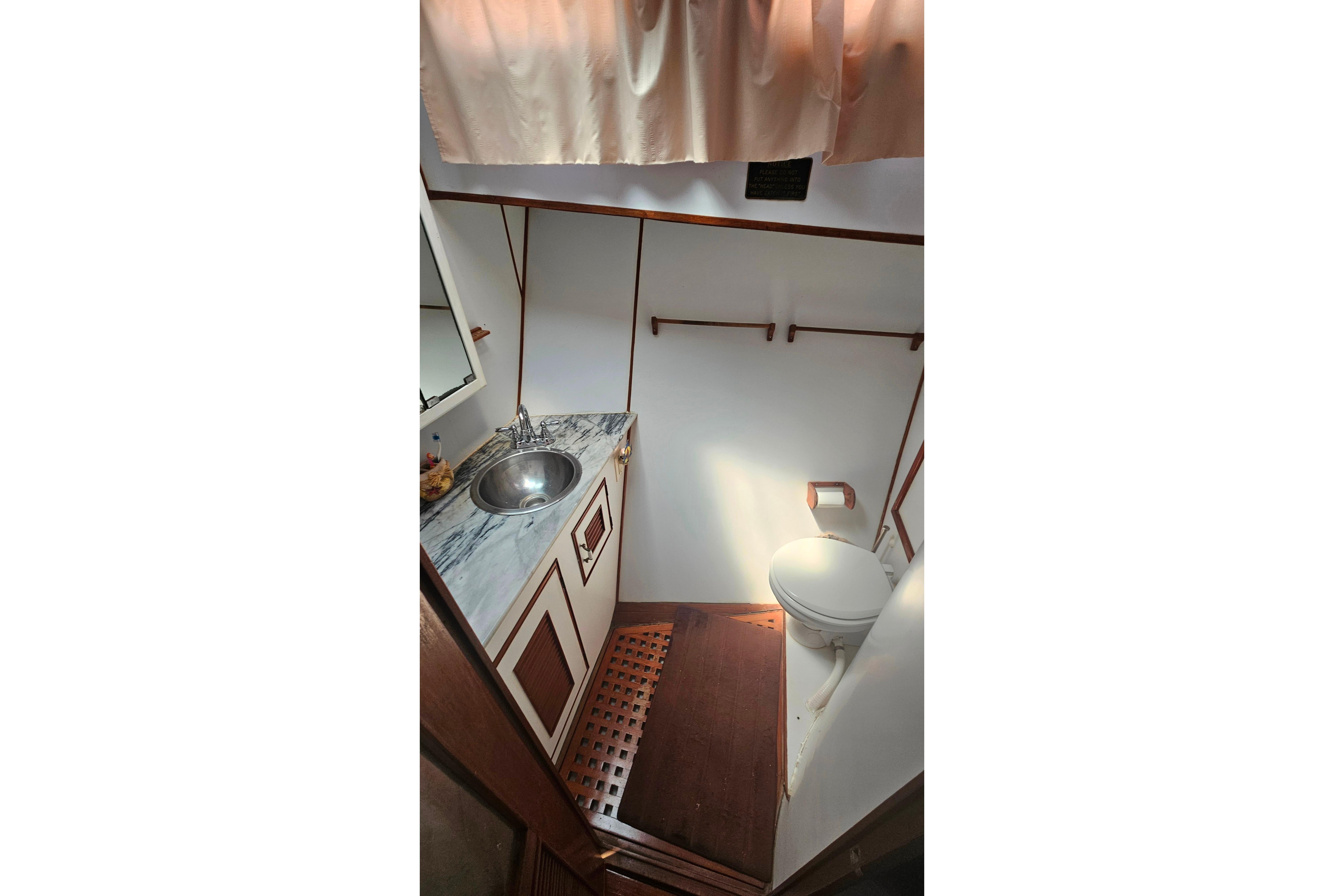 Used 1981 Sea Ranger 47 Pilothouse