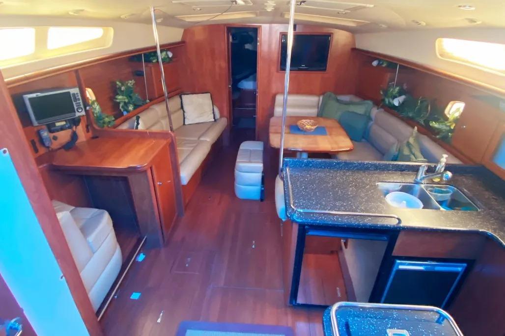 Used 2012 Hunter 50