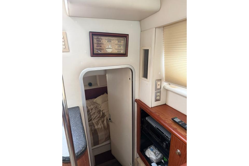 Used 2000 Maxum 4100 SCA