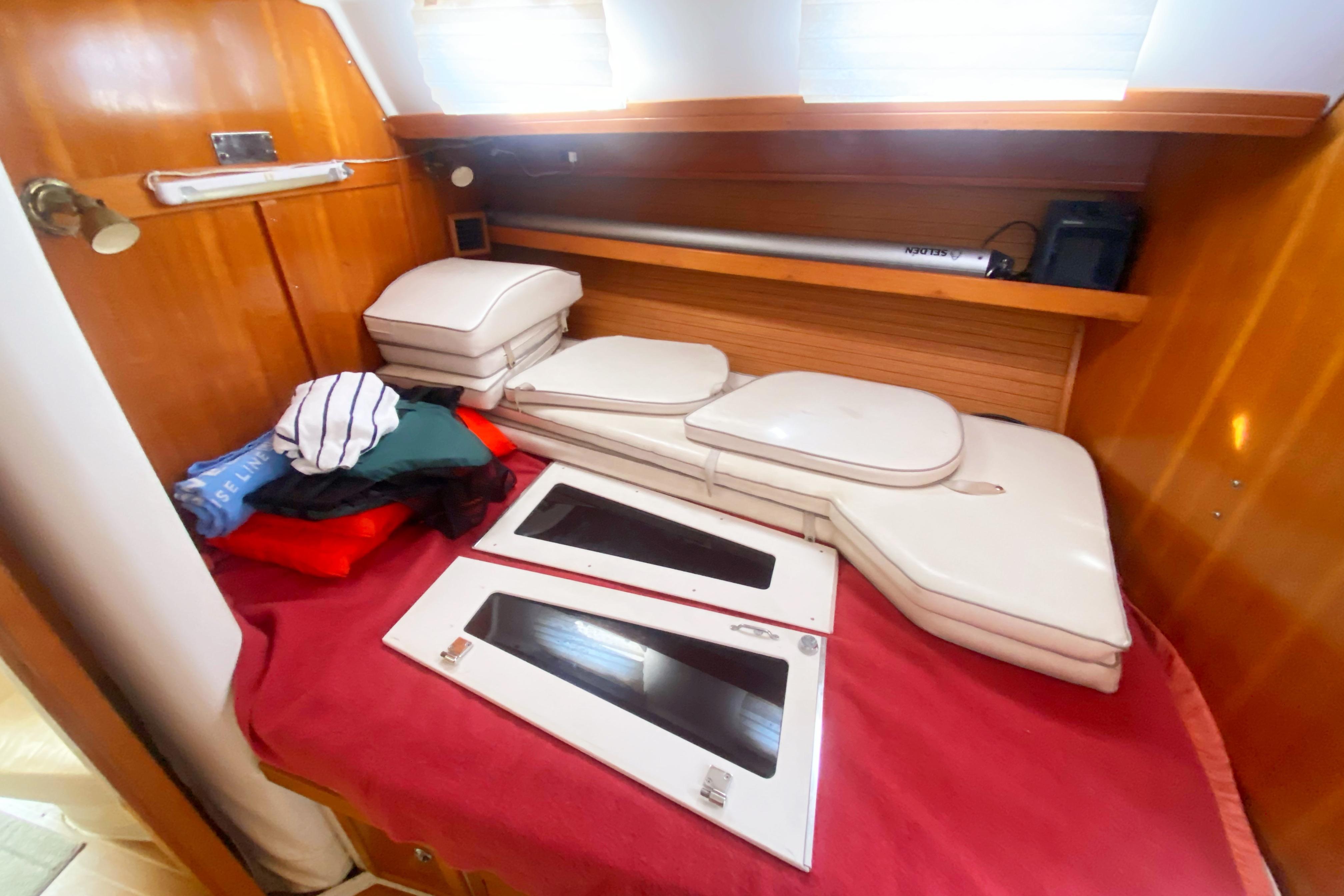Used 2004 Catalina 42 MkII