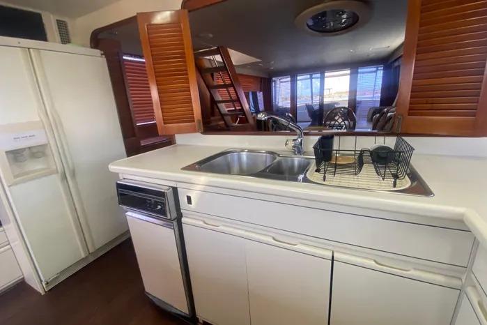 Used 1990 Viking Motor Yacht