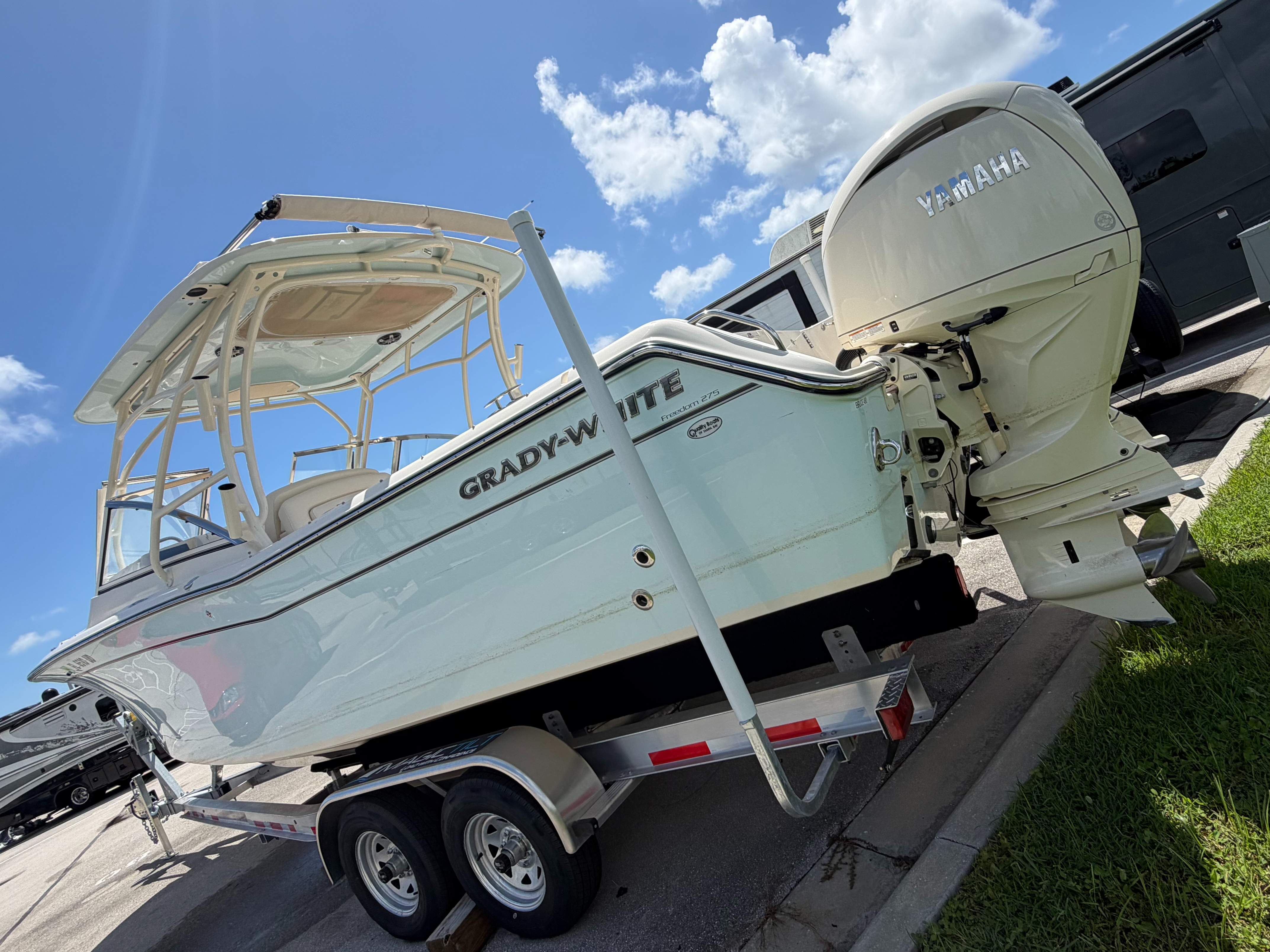 Used 2025 Grady White Freedom 275