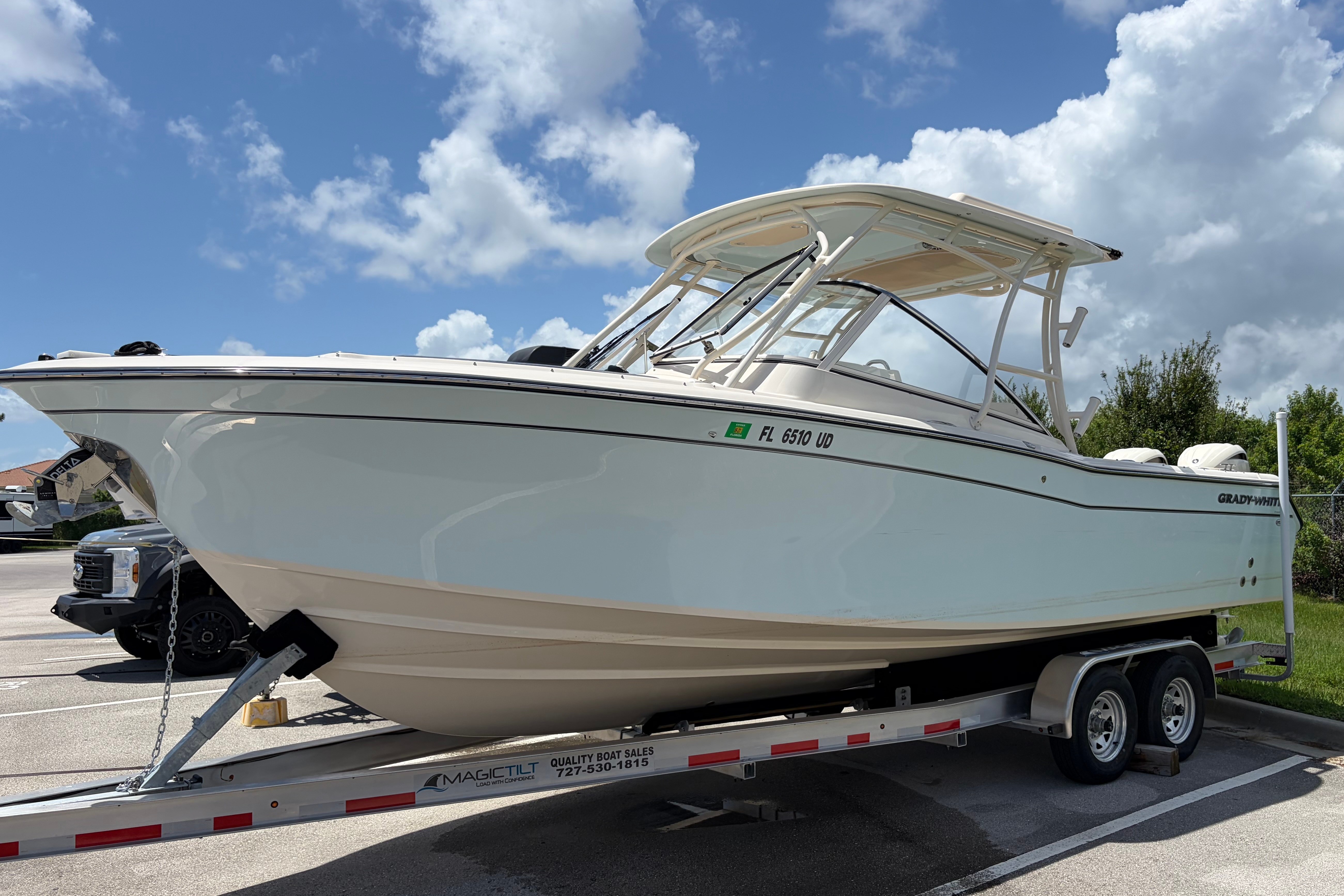Used 2025 Grady-White Freedom 275