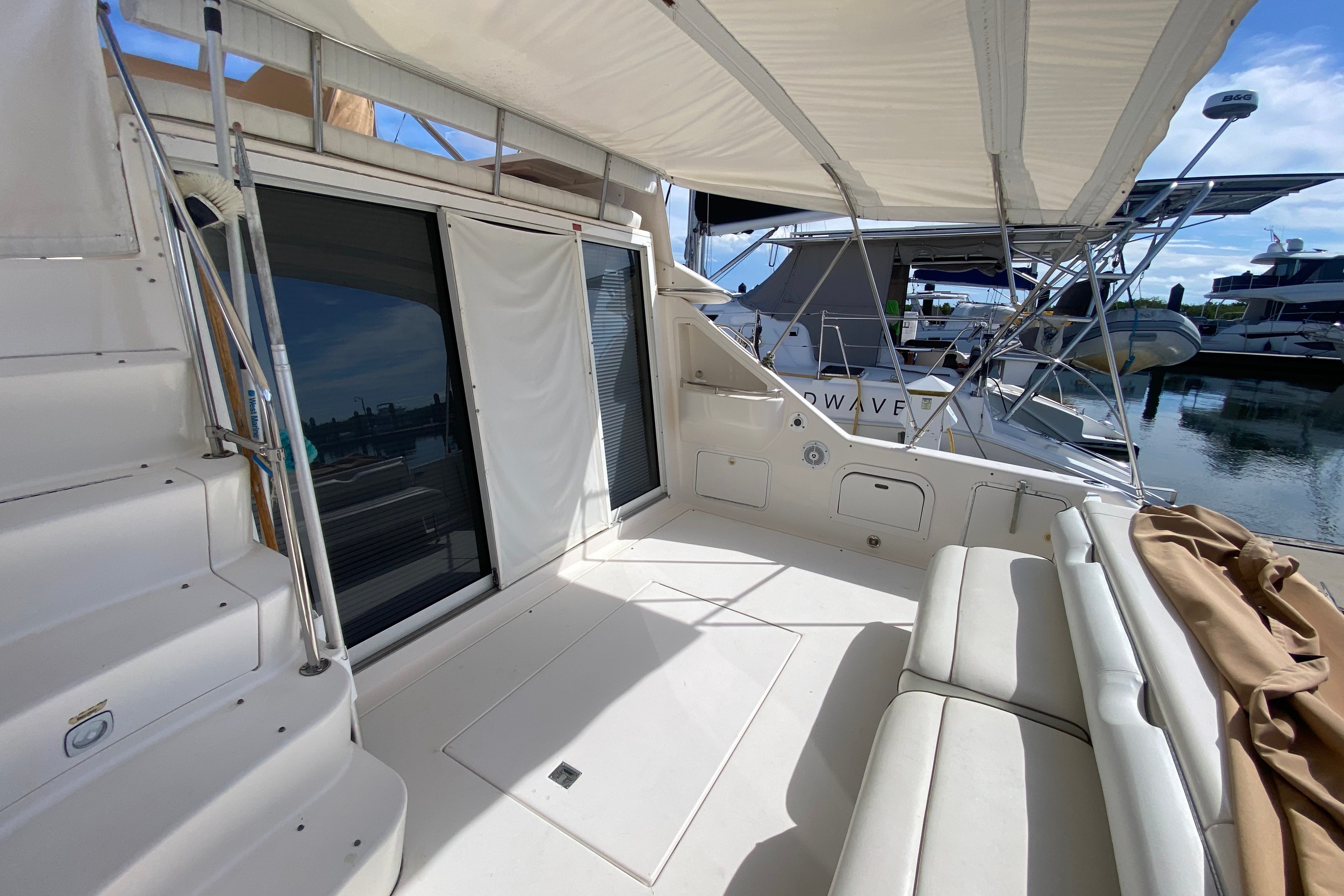 Used 1996 Sea Ray 440 Express Bridge